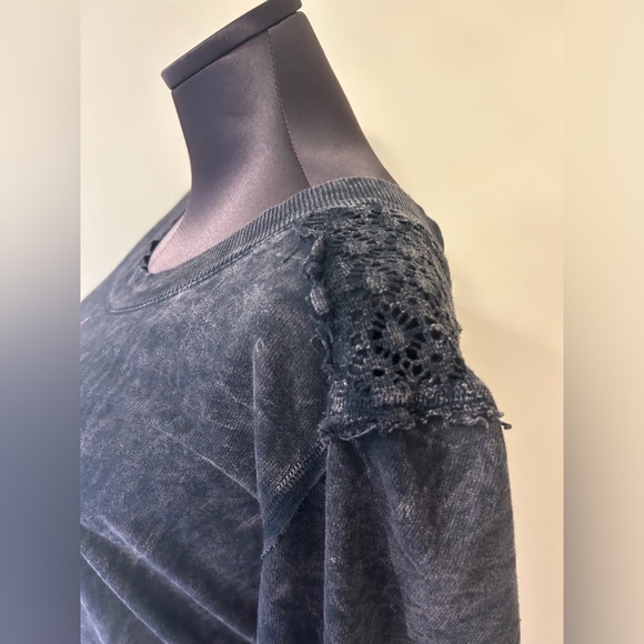 NWT Affliction Leopard Rock long sleeve fleece size M - Picture 14 of 15